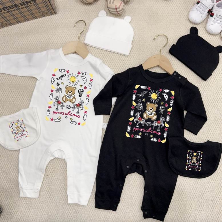 Moschino sz59 66 73 80 85 90 243